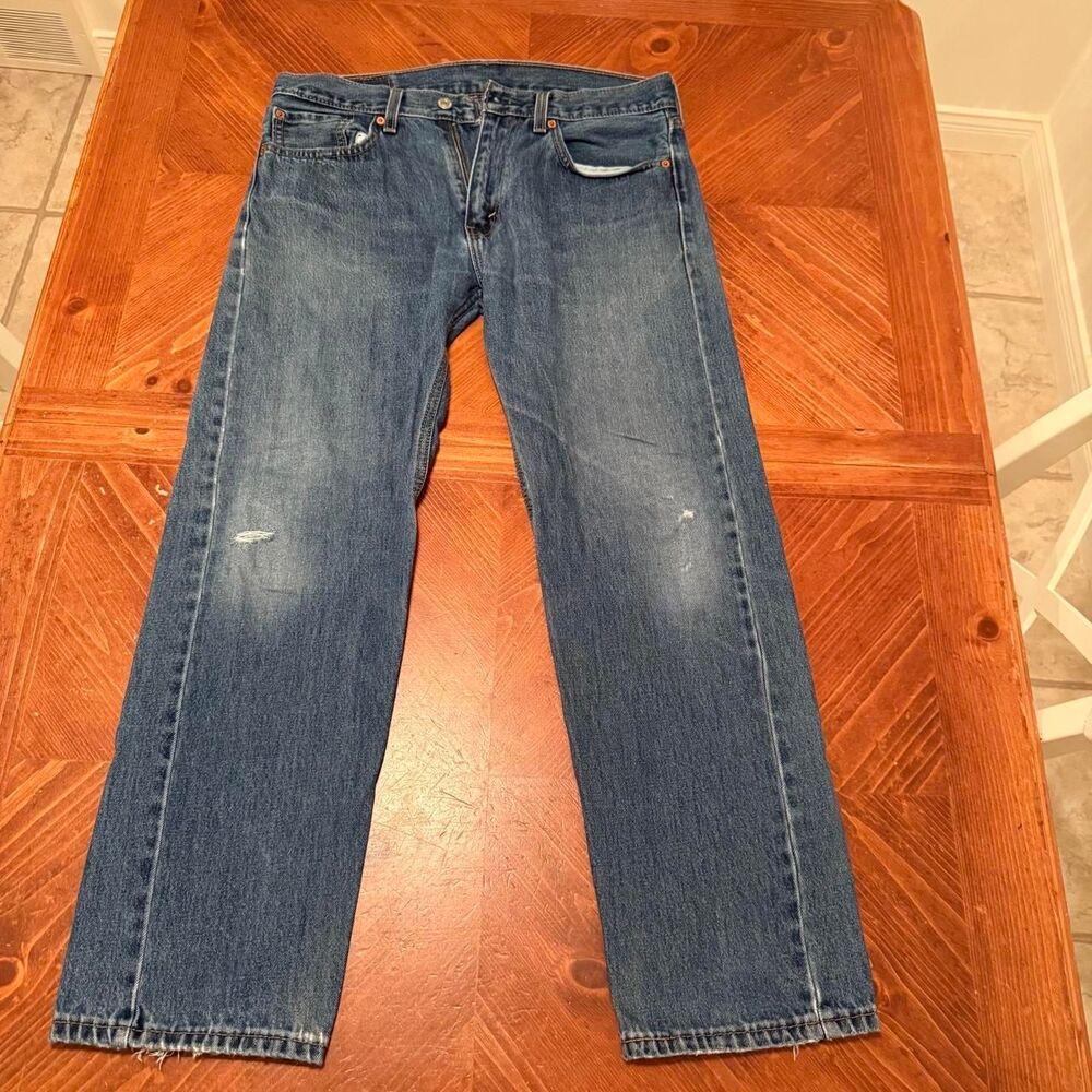 Levi-s Men's Blue and Navy Jeans
